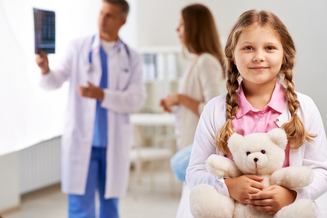 Poradnik dla rodziców: Jak przygotować dziecko do pierwszej wizyty u pediatry?